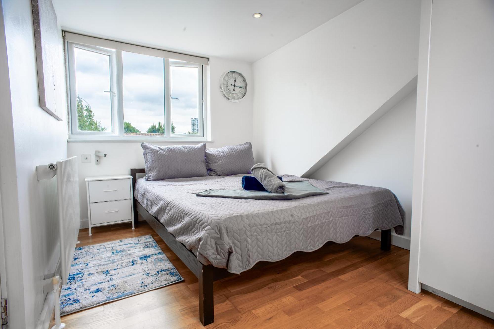 Shard View 3 Bed Entire Londra